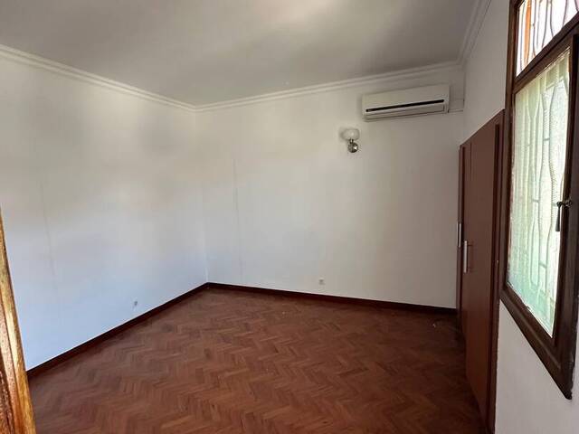 #1564 - Casa para Locação em Maputo - Maputo