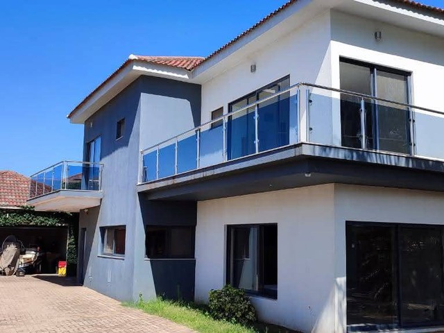 #1592 - Casa para Venda em Maputo - Maputo