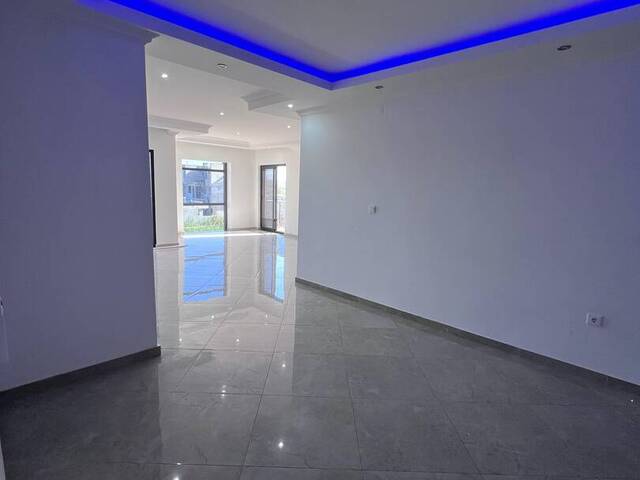 Casa para Arrendamento em Maputo - 2