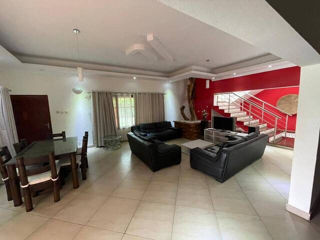 Casa para Arrendamento em Maputo - 2