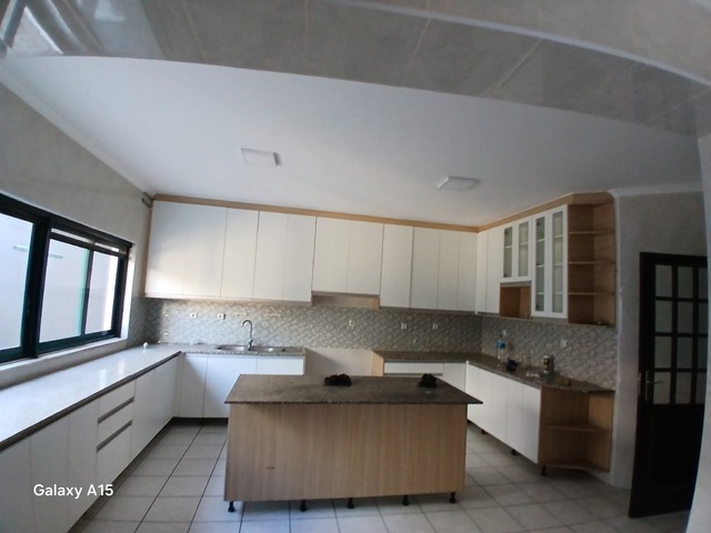 Casa para Arrendamento em Maputo - 3