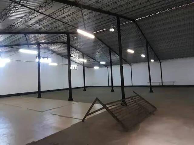 #1828 - Depósito para Venda em Maputo - Maputo