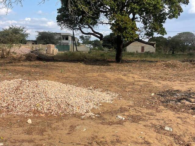 Terreno para Venda em Maputo - 4