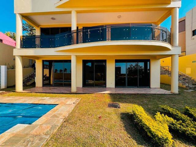 #1880 - Casa para Arrendamento em Maputo - Maputo