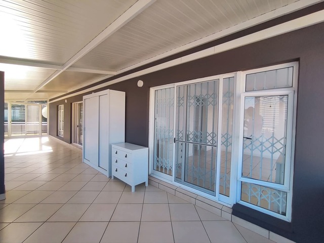 Apartamento para Arrendamento em Maputo - 5