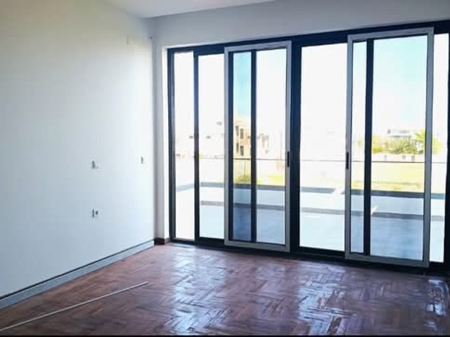 Apartamento para Arrendamento em Maputo - 4