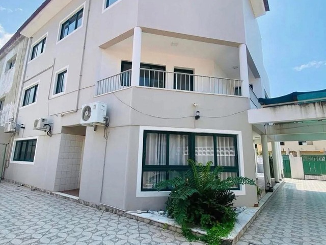 #1983 - Casa para Venda em Maputo - Maputo