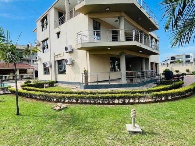 #1997 - Casa para Venda em Maputo - Maputo