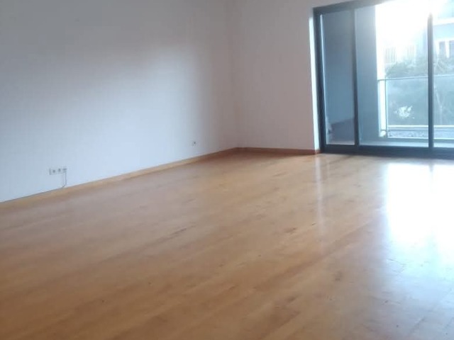 #2005 - Apartamento para Arrendamento em Maputo - Maputo
