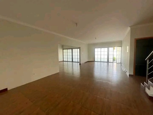 Casa para Arrendamento em Maputo - 5