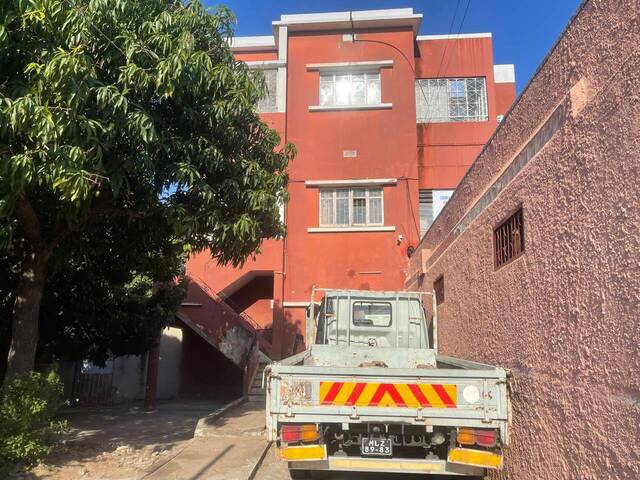 Venda em MALHANGALENE - Maputo