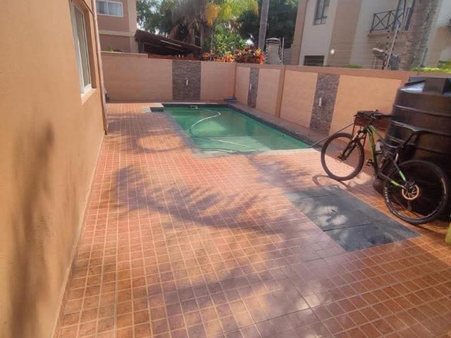 #2066 - Casa para Arrendamento em Maputo - Maputo