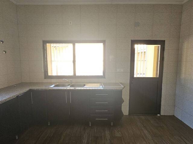 Casa para Arrendamento em Maputo - 4