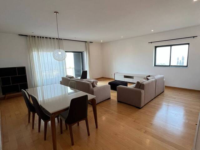 Apartamento para Arrendamento em Maputo - 4