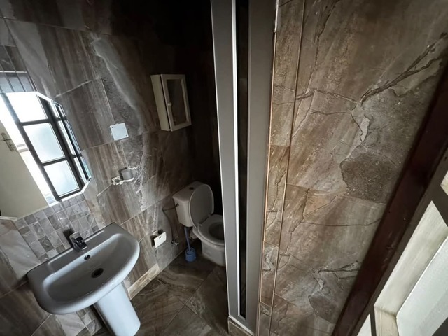 Apartamento para Arrendamento em Maputo - 2