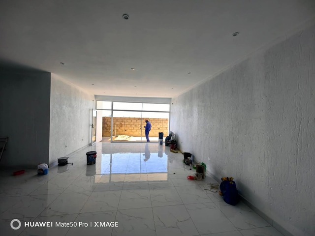 #2138 - Loja para Venda em Maputo - Maputo