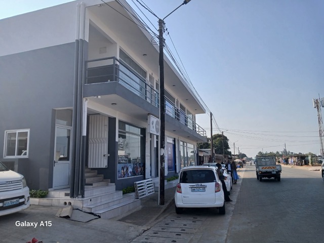 #2163 - Loja para Arrendamento em Maputo - Maputo