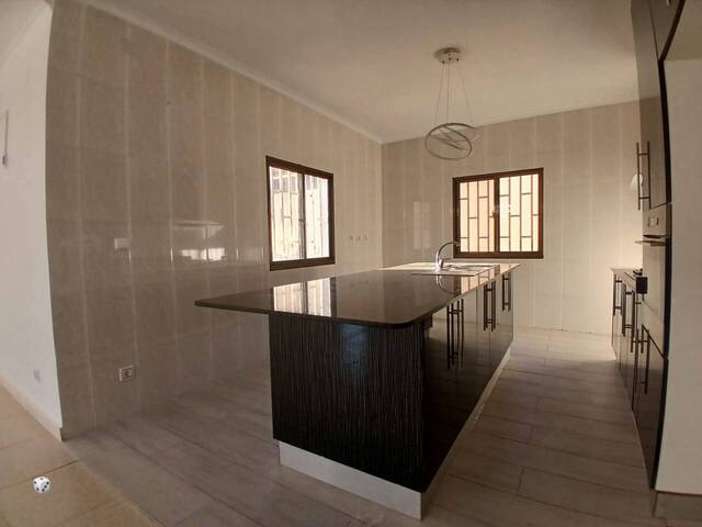 Casa para Arrendamento em Maputo - 4