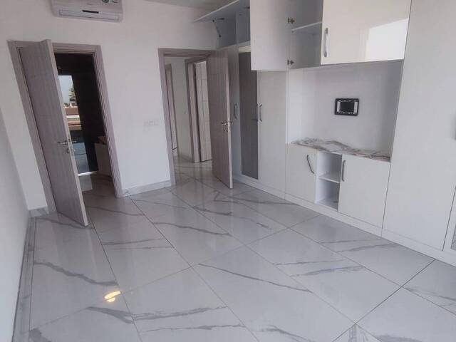 Apartamento para Arrendamento em Maputo - 3