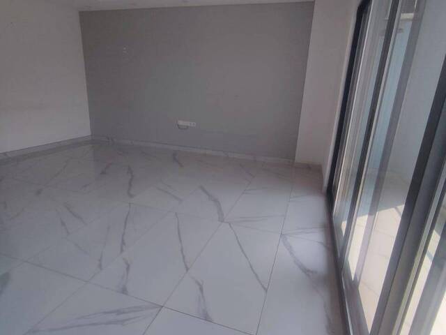 Apartamento para Arrendamento em Maputo - 5