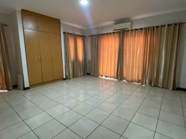 Apartamento para Arrendamento em Maputo - 3
