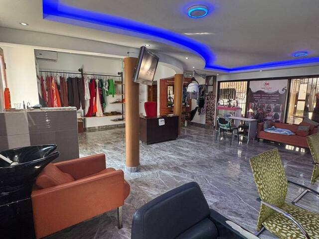 Salão Comercial para Arrendamento em Maputo - 3