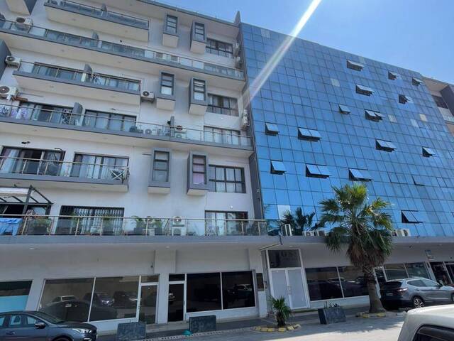 Apartamento para Arrendamento em Maputo - 2
