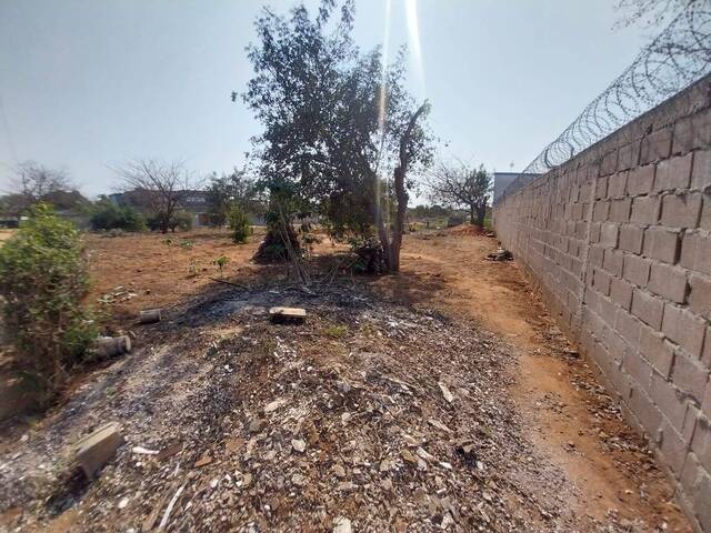 #2219 - Terreno para Venda em Maputo - Maputo
