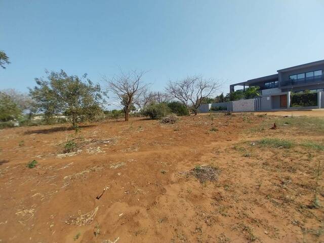 Terreno para Venda em Maputo - 4