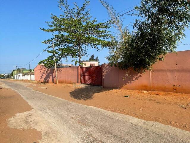 #2235 - Terreno para Venda em Maputo - Maputo