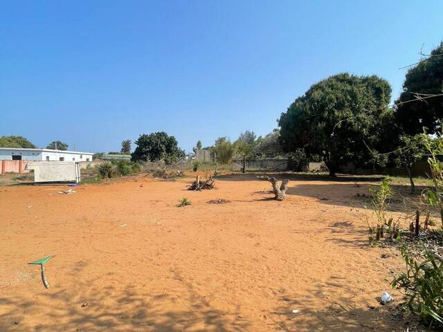 Terreno para Venda em Maputo - 4