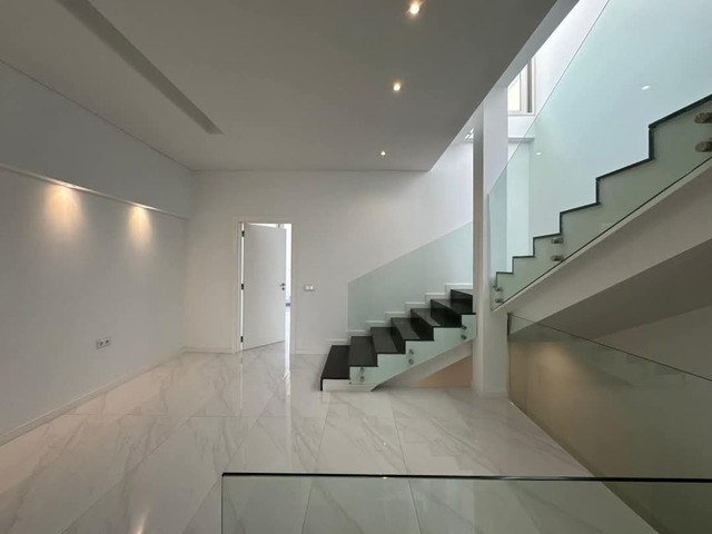 Apartamento para Arrendamento em Maputo - 5