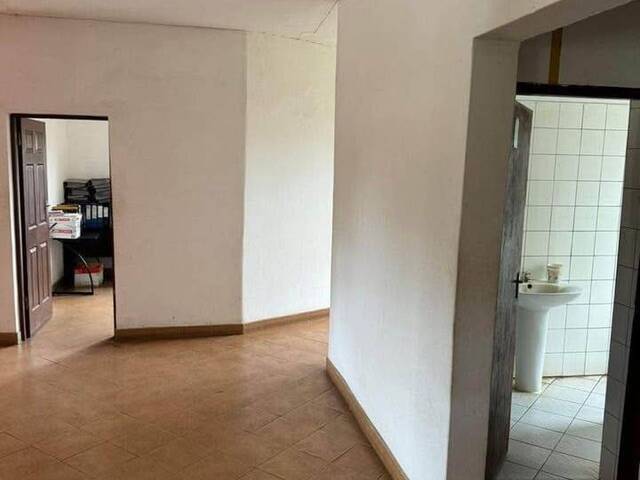 Sala para Venda em Maputo - 2
