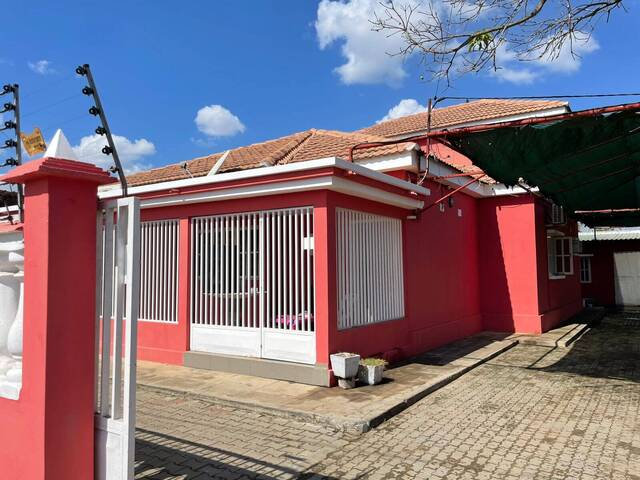 #2368 - Casa para Venda em Maputo - Maputo