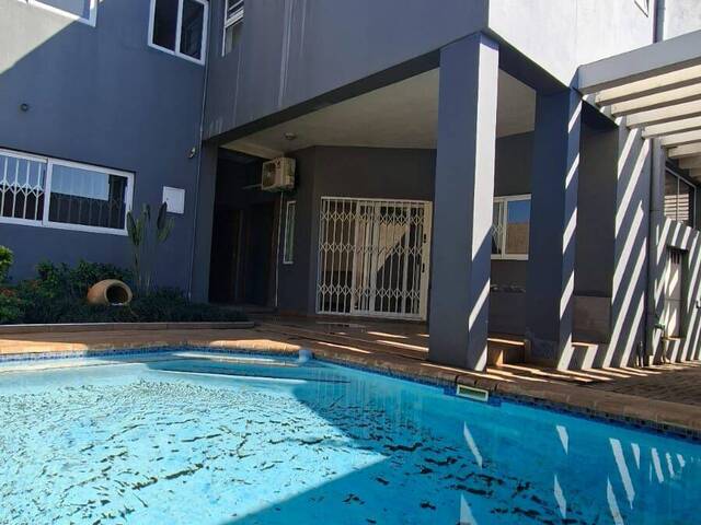 #2400 - Casa para Venda em Maputo - Maputo