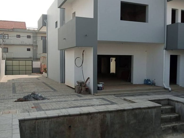 #2405 - Casa para Venda em Maputo - Maputo