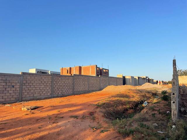 #2431 - Terreno para Venda em Maputo - Maputo