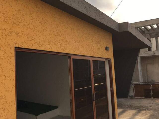 #2435 - Casa para Venda em Maputo - Maputo