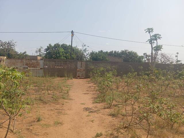 #2436 - Terreno para Venda em Maputo - Maputo