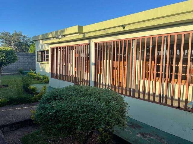 #2446 - Casa para Venda em Maputo - Maputo