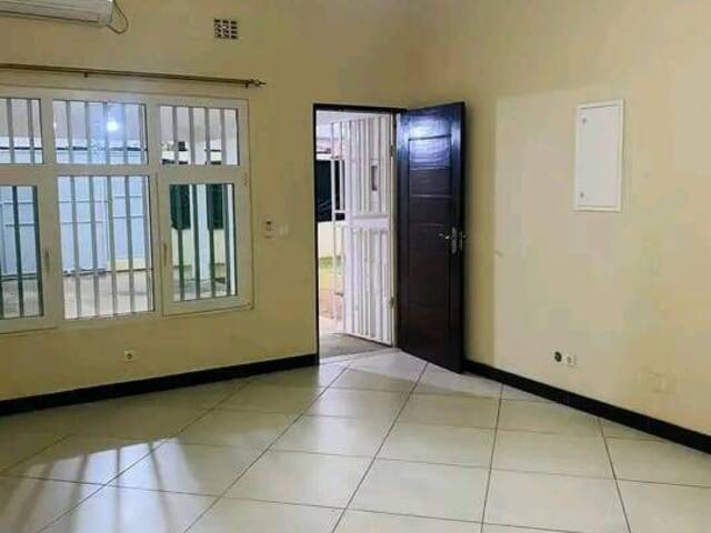 #2498 - Casa para Venda em Maputo - Maputo