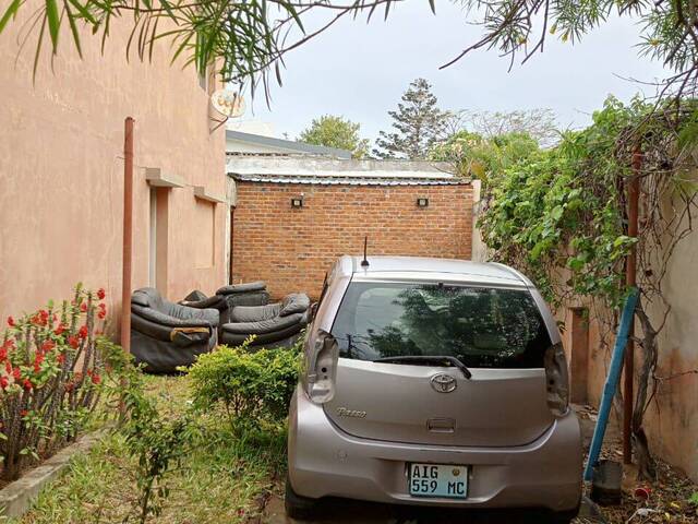 #2502 - Casa para Venda em Maputo - Maputo