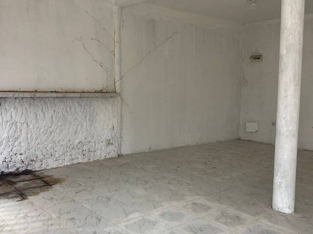 Conjunto Comercial para Arrendamento em Maputo - 5