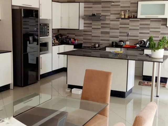 Casa para Arrendamento em Maputo - 5