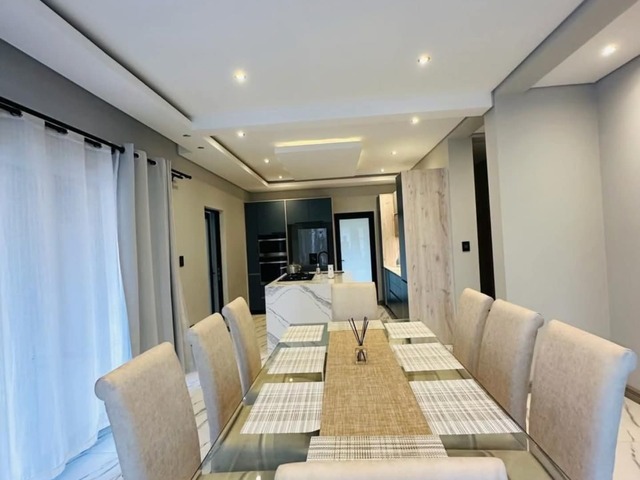 #2575 - Casa para Arrendamento em Maputo - Maputo