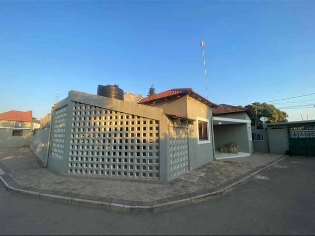 Casa para Arrendamento em Maputo - 4