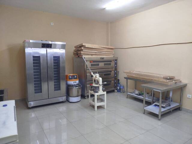 #2600 - Estabelecimento para Arrendamento em Maputo - Maputo