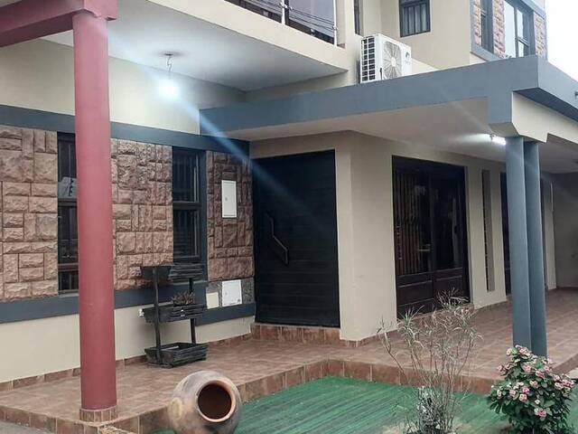 #2603 - Casa para Arrendamento em Maputo - Maputo
