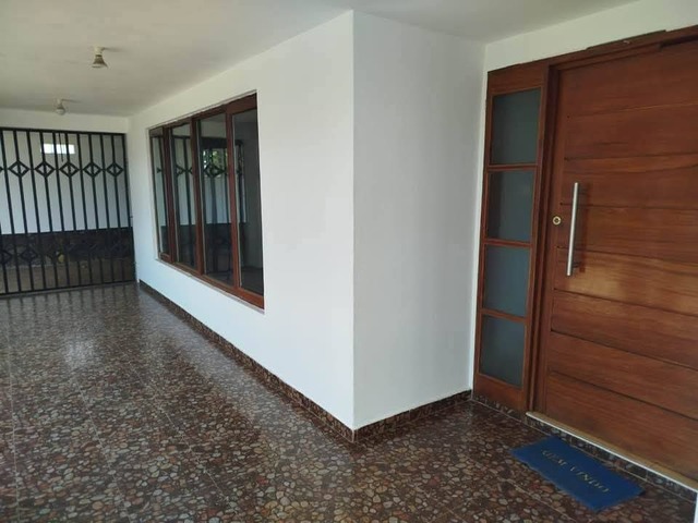 #2610 - Casa para Arrendamento em Maputo - Maputo