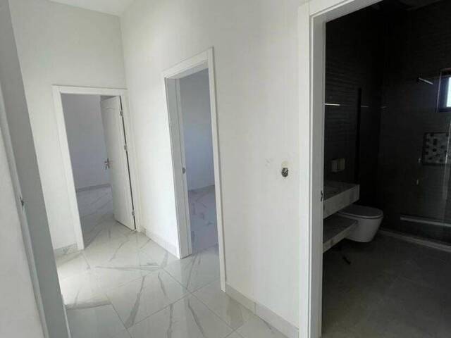 #2595 - Casa para Arrendamento em Maputo - Maputo